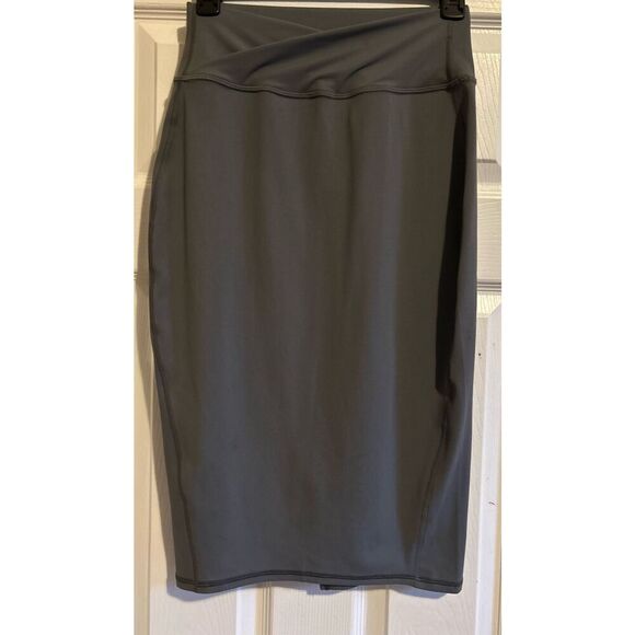 CRZ Yoga Skirt Size Medium - Picture 1 of 4